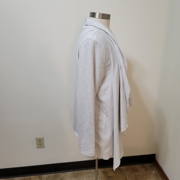 Manduka Yoga Drape Front Cardigan Large - Picture 3 of 10